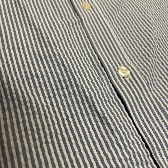 Ben Sherman Men's Short Sleeve Striped Button Up Size Medium - Picture 3 of 6